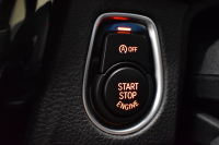 BMW Mシリーズ M3 MDCT 7速DCT ﾋｰﾀｰ付黒革 ｱﾀﾞﾌﾟﾃｨﾌﾞLEDﾍｯﾄﾞﾗｲﾄ&ﾃｰﾙ HUD ｵﾌﾟｼｮﾝ19AW 車線逸脱&歩行者警告 衝突軽減B ｶｰﾎﾞﾝR&ｲﾝﾃﾘｱ ﾀｯﾁﾊﾟｯﾄﾞiﾄﾞﾗｲﾌﾞHDDﾅﾋﾞ ﾌﾙｾｸﾞ Bｶﾒﾗ ﾄﾗﾝｸｽﾎﾟｲﾗｰ  2年保証