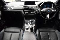 BMW Mシリーズ M2 MDCT 7速DCT LCI後期 ﾋｰﾀｰ付黒革 LEDﾍｯﾄﾞﾗｲﾄ&ﾃｰﾙ Mperformanceｶｽﾀﾑ ﾀｯﾁﾊﾟﾈﾙHDDﾅﾋﾞ Bｶﾒﾗ ﾘｱPDC 19AW 車線逸脱&歩行者警告 衝突軽減ﾌﾞﾚｰｷ ｶｰﾎﾞﾝｲﾝﾃﾘｱ 2年保証