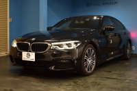 BMW 5シリーズ 530i Mｽﾎﾟｰﾂ 高出力ﾓﾃﾞﾙ ﾊｲﾗｲﾝP 全席ﾋｰﾀｰ付黒革 HUD LEDﾍｯﾄﾞﾗｲﾄ ACC LCW 全面液晶ﾒｰﾀｰ Mｽﾎﾟｰﾂﾌﾞﾚｰｷ ﾀｯﾁﾊﾟﾈﾙ対応iﾄﾞﾗｲﾌﾞHDDﾅﾋﾞﾌﾙｾｸﾞ 3Dﾋﾞｭｰ 車線逸脱&歩行者警告 衝突軽減B 19AW 2年保証