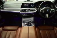 BMW X7 Xdrive 35d Mｽﾎﾟｰﾂ ｳｪﾙﾈｽP 6人乗り ﾊﾟﾉﾗﾏｶﾞﾗｽSR BMWﾚｰｻﾞｰLED 全席ﾋｰﾀｰ付茶革 Fﾍﾞﾝﾁﾚｰｼｮﾝ&ﾏｯｻｰｼﾞ Dｱｼｽﾄﾌﾟﾛ ACC HUD BMWﾗｲﾌﾞｺｯｸﾋﾟｯﾄ ﾀｯﾁﾊﾟﾈﾙﾅﾋﾞ3Dﾋﾞｭｰ ﾌﾙｾｸﾞ ﾊｰﾏﾝｶｰﾄﾞﾝ Apple CarPlay 液晶ﾒｰﾀｰ 21AW 2年保証