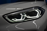 BMW 1シリーズ M135i xDrive ｽﾄﾘｰﾄﾚｰｻｰ 40台限定車 新車保証R7年8月迄 Mperformanceﾊﾟｰﾂ 4WD 可変ｻｽﾍﾟﾝｼｮﾝ Mｽﾎﾟｰﾂﾌﾞﾚｰｷ ACC BMWﾗｲﾌﾞｺｯｸﾋﾟｯﾄ ﾋｰﾀｰ付ｱﾙｶﾝﾀｰﾗｺﾝﾋﾞｽﾎﾟｰﾂｼｰﾄ ﾀｯﾁﾊﾟﾈﾙﾅﾋﾞ ｱｯﾌﾟﾙｶｰﾌﾟﾚｲ LEDﾍｯﾄﾞﾗｲﾄ 2年保証