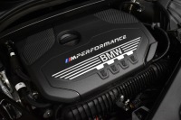 BMW 1シリーズ M135i xDrive ｽﾄﾘｰﾄﾚｰｻｰ 40台限定車 新車保証R7年8月迄 Mperformanceﾊﾟｰﾂ 4WD 可変ｻｽﾍﾟﾝｼｮﾝ Mｽﾎﾟｰﾂﾌﾞﾚｰｷ ACC BMWﾗｲﾌﾞｺｯｸﾋﾟｯﾄ ﾋｰﾀｰ付ｱﾙｶﾝﾀｰﾗｺﾝﾋﾞｽﾎﾟｰﾂｼｰﾄ ﾀｯﾁﾊﾟﾈﾙﾅﾋﾞ ｱｯﾌﾟﾙｶｰﾌﾟﾚｲ LEDﾍｯﾄﾞﾗｲﾄ 2年保証