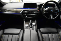 BMW 5シリーズ 530e Mｽﾎﾟｰﾂ PHEV ｻﾝﾙｰﾌ ﾊｲﾗｲﾝP 全席ﾋｰﾀｰ付黒革 Mｽﾎﾟｰﾂﾌﾞﾚｰｷ LEDﾍｯﾄﾞﾗｲﾄ ACC HUD 車線変更&逸脱&歩行者警告 衝突軽減B ｼﾞｪｽﾁｬｰC付ﾀｯﾁﾊﾟﾈﾙHDDﾅﾋﾞﾌﾙｾｸﾞ 全周囲ｶﾒﾗ3Dﾋﾞｭｰ 液晶ﾒｰﾀｰ 電動ﾄﾗﾝｸ 19AW 2年保証