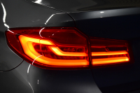 BMW 5シリーズ 530e Mｽﾎﾟｰﾂ PHEV ｻﾝﾙｰﾌ ﾊｲﾗｲﾝP 全席ﾋｰﾀｰ付黒革 Mｽﾎﾟｰﾂﾌﾞﾚｰｷ LEDﾍｯﾄﾞﾗｲﾄ ACC HUD 車線変更&逸脱&歩行者警告 衝突軽減B ｼﾞｪｽﾁｬｰC付ﾀｯﾁﾊﾟﾈﾙHDDﾅﾋﾞﾌﾙｾｸﾞ 全周囲ｶﾒﾗ3Dﾋﾞｭｰ 液晶ﾒｰﾀｰ 電動ﾄﾗﾝｸ 19AW 2年保証