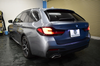 BMW 5シリーズ 523d ﾂｰﾘﾝｸﾞ Xﾄﾞﾗｲﾌﾞ Mｽﾎﾟｰﾂ ｴﾃﾞｨｼｮﾝｼﾞｮｲ+ LCI後期 4WD ｴｸｽｸﾙｰｼﾌﾞﾅｯﾊﾟﾚｻﾞｰP ｲﾉﾍﾞｰｼｮﾝP Fﾍﾞﾝﾁ＆全席ﾋｰﾀｰ&ｴｸｽｸﾙｰｼﾌﾞﾅｯﾊﾟ茶革 新ﾃﾞｻﾞｲﾝﾚｰｻﾞｰLEDﾍｯﾄﾞﾗｲﾄ HUD  ﾗｲﾌﾞｺｸﾋﾟｯﾄ ACC HUD LCW 3Dﾋﾞｭｰ ﾌﾙｾｸﾞ 2年保証