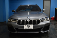 BMW 5シリーズ 523d ﾂｰﾘﾝｸﾞ Xﾄﾞﾗｲﾌﾞ Mｽﾎﾟｰﾂ ｴﾃﾞｨｼｮﾝｼﾞｮｲ+ LCI後期 4WD ｴｸｽｸﾙｰｼﾌﾞﾅｯﾊﾟﾚｻﾞｰP ｲﾉﾍﾞｰｼｮﾝP Fﾍﾞﾝﾁ＆全席ﾋｰﾀｰ&ｴｸｽｸﾙｰｼﾌﾞﾅｯﾊﾟ茶革 新ﾃﾞｻﾞｲﾝﾚｰｻﾞｰLEDﾍｯﾄﾞﾗｲﾄ HUD  ﾗｲﾌﾞｺｸﾋﾟｯﾄ ACC HUD LCW 3Dﾋﾞｭｰ ﾌﾙｾｸﾞ 2年保証