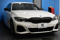 BMW 3シリーズ M340i Xﾄﾞﾗｲﾌﾞ ｲﾉﾍﾞｰｼｮﾝP ﾋｰﾀｰ付黒革 ACC HUD ﾚｰｻﾞｰLEDﾗｲﾄ 可変Mｻｽ Mｽﾎﾟｰﾂﾌﾞﾚｰｷ ｼﾞｪｽﾁｬｰCﾀｯﾁﾊﾟﾈﾙﾅﾋﾞ全周囲ｶﾒ駐車ｱｼｽﾄ ﾊｰﾏﾝｶｰﾄﾞﾝｽﾋﾟｰｶｰ Mperformanceｶｰﾎﾞﾝｲﾝﾃﾘｱﾄﾘﾑ 側面衝突&車線変更&逸脱警告 2年保証