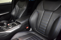 BMW 3シリーズ M340i Xﾄﾞﾗｲﾌﾞ ｲﾉﾍﾞｰｼｮﾝP ﾋｰﾀｰ付黒革 ACC HUD ﾚｰｻﾞｰLEDﾗｲﾄ 可変Mｻｽ Mｽﾎﾟｰﾂﾌﾞﾚｰｷ ｼﾞｪｽﾁｬｰCﾀｯﾁﾊﾟﾈﾙﾅﾋﾞ全周囲ｶﾒ駐車ｱｼｽﾄ ﾊｰﾏﾝｶｰﾄﾞﾝｽﾋﾟｰｶｰ Mperformanceｶｰﾎﾞﾝｲﾝﾃﾘｱﾄﾘﾑ 側面衝突&車線変更&逸脱警告 2年保証