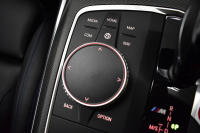 BMW 3シリーズ M340i Xﾄﾞﾗｲﾌﾞ ｲﾉﾍﾞｰｼｮﾝP ﾋｰﾀｰ付黒革 ACC HUD ﾚｰｻﾞｰLEDﾗｲﾄ 可変Mｻｽ Mｽﾎﾟｰﾂﾌﾞﾚｰｷ ｼﾞｪｽﾁｬｰCﾀｯﾁﾊﾟﾈﾙﾅﾋﾞ全周囲ｶﾒ駐車ｱｼｽﾄ ﾊｰﾏﾝｶｰﾄﾞﾝｽﾋﾟｰｶｰ Mperformanceｶｰﾎﾞﾝｲﾝﾃﾘｱﾄﾘﾑ 側面衝突&車線変更&逸脱警告 2年保証