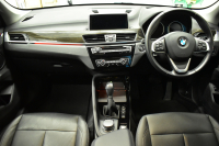 BMW X1 Xdrive18d Xﾗｲﾝ 中期 期間限定特別掲載 4WD 1ｵｰﾅｰ ﾊｲﾗｲﾝ&ｺﾝﾌｫｰﾄ&ｱﾄﾞﾊﾞﾝｽﾄﾞｱｸﾃｨﾌﾞｾｰﾌﾃｨP 追従ACC HUD ﾋｰﾀｰ付電動黒革 LEDﾍｯﾄﾞﾗｲﾄ 衝突軽減B ﾀｯﾁﾊﾟﾈﾙﾅﾋﾞ Bｶﾒﾗ 前後PDC Pｱｼｽﾄ 電動Rｹﾞｰﾄ ｽﾏｰﾄｷｰ 18AW 2年保証