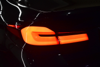 BMW 5シリーズ 530e Mｽﾎﾟｰﾂ ｴﾃﾞｨｼｮﾝｼﾞｮｲ+ LCI後期 PHEV 全席ﾋｰﾀｰ付茶革 新ﾃﾞｻﾞｲﾝLEDﾍｯﾄﾞﾗｲﾄ 可変ｻｽﾍﾟﾝｼｮﾝ ﾗｲﾌﾞｺｸﾋﾟｯﾄ ACC HUD LCW ﾀｯﾁﾊﾟﾈﾙﾅﾋﾞ3Dﾋﾞｭｰ全周囲ｶﾒ ﾌﾙｾｸﾞ 電動ﾄﾗﾝｸ 2年保証