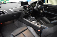 BMW Mシリーズ M2 ｴﾃﾞｨｼｮﾝﾌﾞﾗｯｸｼｬﾄﾞｳ LCI後期 100台限定 Mperformance19AW&ｶｰﾎﾞﾝﾃﾞｨﾌｭｰｻﾞｰ ﾋｰﾀｰ付黒革 ｱﾀﾞﾌﾟﾃｨﾌﾞﾍｷｻｺﾞﾅﾙLEDﾍｯﾄﾞﾗｲﾄ&ﾃｰﾙ ﾀｯﾁﾊﾟﾈﾙHDDﾅﾋﾞBｶﾒﾗ 車線逸脱&歩行者警告 衝突軽減ﾌﾞﾚｰｷ ｽﾏｰﾄｷｰ 2年保証