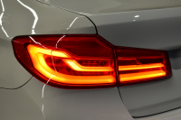 BMW 5シリーズ 530i Mｽﾎﾟｰﾂ ｲﾉﾍﾞｰｼｮﾝ＆ﾊｲﾗｲﾝP ｻﾝﾙｰﾌ 液晶ﾒｰﾀｰ  高出力ﾓﾃﾞﾙ  全席ﾋｰﾀｰ付黒革 HUD LEDﾍｯﾄﾞﾗｲﾄ 追従ACC 車線変更警告 ﾜｲﾔﾚｽ充電 ｼﾞｪｽﾁｬｰC ﾀｯﾁﾊﾟﾈﾙ対応iﾄﾞﾗｲﾌﾞHDDﾅﾋﾞﾌﾙｾｸﾞ 3Dﾋﾞｭｰ Pｱｼｽﾄﾌﾟﾗｽ 電動ﾄﾗﾝｸ 2年保証