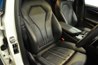 BMW 5シリーズ 530i Mｽﾎﾟｰﾂ ｲﾉﾍﾞｰｼｮﾝ＆ﾊｲﾗｲﾝP ｻﾝﾙｰﾌ 液晶ﾒｰﾀｰ  高出力ﾓﾃﾞﾙ  全席ﾋｰﾀｰ付黒革 HUD LEDﾍｯﾄﾞﾗｲﾄ 追従ACC 車線変更警告 ﾜｲﾔﾚｽ充電 ｼﾞｪｽﾁｬｰC ﾀｯﾁﾊﾟﾈﾙ対応iﾄﾞﾗｲﾌﾞHDDﾅﾋﾞﾌﾙｾｸﾞ 3Dﾋﾞｭｰ Pｱｼｽﾄﾌﾟﾗｽ 電動ﾄﾗﾝｸ 2年保証