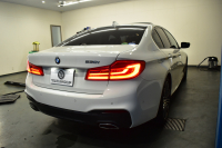 BMW 5シリーズ 530i Mｽﾎﾟｰﾂ ｲﾉﾍﾞｰｼｮﾝ＆ﾊｲﾗｲﾝP ｻﾝﾙｰﾌ 液晶ﾒｰﾀｰ  高出力ﾓﾃﾞﾙ  全席ﾋｰﾀｰ付黒革 HUD LEDﾍｯﾄﾞﾗｲﾄ 追従ACC 車線変更警告 ﾜｲﾔﾚｽ充電 ｼﾞｪｽﾁｬｰC ﾀｯﾁﾊﾟﾈﾙ対応iﾄﾞﾗｲﾌﾞHDDﾅﾋﾞﾌﾙｾｸﾞ 3Dﾋﾞｭｰ Pｱｼｽﾄﾌﾟﾗｽ 電動ﾄﾗﾝｸ 2年保証