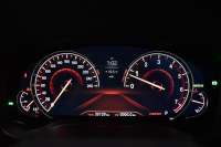 BMW 5シリーズ 530i Mｽﾎﾟｰﾂ ｲﾉﾍﾞｰｼｮﾝ＆ﾊｲﾗｲﾝP ｻﾝﾙｰﾌ 液晶ﾒｰﾀｰ  高出力ﾓﾃﾞﾙ  全席ﾋｰﾀｰ付黒革 HUD LEDﾍｯﾄﾞﾗｲﾄ 追従ACC 車線変更警告 ﾜｲﾔﾚｽ充電 ｼﾞｪｽﾁｬｰC ﾀｯﾁﾊﾟﾈﾙ対応iﾄﾞﾗｲﾌﾞHDDﾅﾋﾞﾌﾙｾｸﾞ 3Dﾋﾞｭｰ Pｱｼｽﾄﾌﾟﾗｽ 電動ﾄﾗﾝｸ 2年保証