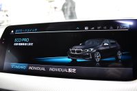 BMW 1シリーズ M135i xDrive 期間限定特別掲載 4WD ﾃﾞﾋﾞｭｰP ﾋｰﾀｰ付電動Mｽﾎﾟｰﾂｼｰﾄ 可変ｻｽﾍﾟﾝｼｮﾝ Mｼｰﾄﾍﾞﾙﾄ Mｽﾎﾟｰﾂﾌﾞﾚｰｷ 追従ACC BMWﾗｲﾌﾞｺｯｸﾋﾟｯﾄ ﾀｯﾁﾊﾟﾈﾙﾅﾋﾞ ｱｯﾌﾟﾙｶｰﾌﾟﾚｲ LEDﾍｯﾄﾞﾗｲﾄ 電動Rｹﾞｰﾄ 2年保証