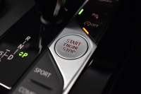 BMW 1シリーズ M135i xDrive 期間限定特別掲載 4WD ﾃﾞﾋﾞｭｰP ﾋｰﾀｰ付電動Mｽﾎﾟｰﾂｼｰﾄ 可変ｻｽﾍﾟﾝｼｮﾝ Mｼｰﾄﾍﾞﾙﾄ Mｽﾎﾟｰﾂﾌﾞﾚｰｷ 追従ACC BMWﾗｲﾌﾞｺｯｸﾋﾟｯﾄ ﾀｯﾁﾊﾟﾈﾙﾅﾋﾞ ｱｯﾌﾟﾙｶｰﾌﾟﾚｲ LEDﾍｯﾄﾞﾗｲﾄ 電動Rｹﾞｰﾄ 2年保証