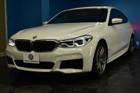 BMW 6シリーズ 630iｸﾞﾗﾝﾂｰﾘｽﾓ Mｽﾎﾟｰﾂ G32型 ｾﾚｸﾄP ﾊﾟﾉﾗﾏｻﾝﾙｰﾌ LEDﾍｯﾄﾞﾗｲﾄ 追従ACC ﾊｰﾏﾝｶｰﾄﾞﾝｻｳﾝﾄﾞ 全席ﾋｰﾀｰ付黒革 HUD 衝突軽減ﾌﾞﾚｰｷ 車線変更 &逸脱&歩行者警告 ﾀｯﾁﾊﾟﾈﾙﾅﾋﾞ 全周囲ｶﾒﾗ3Dﾋﾞｭｰ 液晶ﾒｰﾀｰ  電動Rｹﾞｰﾄ 4ｿﾞｰﾝAC 2年保証