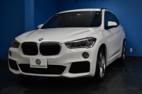 BMW X1 Xﾄﾞﾗｲﾌﾞ20i Mｽﾎﾟｰﾂ 中期ﾓﾃﾞﾙ 4WD ﾋｰﾀｰ付黒革 ｱﾄﾞﾊﾞﾝｽﾄﾞｱｸﾃｨﾌﾞｾｰﾌﾃｨ&ｺﾝﾌｫｰﾄP 追従ACC HUD 18AW NEWﾃﾞｻﾞｲﾝﾒｰﾀｰ LEDﾍｯﾄﾞﾗｲﾄ ﾀｯﾁﾊﾟﾈﾙHDDﾅﾋﾞBｶﾒﾗ 前後PDC  衝突軽減B 車線逸脱&歩行者警告 電動Rｹﾞｰﾄ ｽﾏｰﾄｷｰ 2年保証