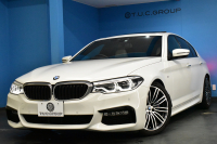 BMW 5シリーズ 530i Mｽﾎﾟｰﾂ 高出力ﾓﾃﾞﾙ ｻﾝﾙｰﾌ ﾃﾞﾋﾞｭｰP 全席ﾋｰﾀｰ付ｱｲﾎﾞﾘｰ革 ｿﾌﾄｸﾛｰｽﾞﾄﾞｱ HUD LEDﾍｯﾄﾞﾗｲﾄ 追従ACC H&Rﾀﾞｳﾝｻｽ LCW 液晶ﾒｰﾀｰ ｼﾞｪｽﾁｬｰ付ﾀｯﾁﾊﾟﾈﾙ対応iﾄﾞﾗｲﾌﾞHDDﾅﾋﾞﾌﾙｾｸﾞ 全周囲ｶﾒﾗ3DﾋﾞｭｰPｱｼｽﾄ 電動ﾄﾗﾝｸ 2年保証