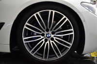 BMW 5シリーズ 530i Mｽﾎﾟｰﾂ 高出力ﾓﾃﾞﾙ ｻﾝﾙｰﾌ ﾃﾞﾋﾞｭｰP 全席ﾋｰﾀｰ付ｱｲﾎﾞﾘｰ革 ｿﾌﾄｸﾛｰｽﾞﾄﾞｱ HUD LEDﾍｯﾄﾞﾗｲﾄ 追従ACC H&Rﾀﾞｳﾝｻｽ LCW 液晶ﾒｰﾀｰ ｼﾞｪｽﾁｬｰ付ﾀｯﾁﾊﾟﾈﾙ対応iﾄﾞﾗｲﾌﾞHDDﾅﾋﾞﾌﾙｾｸﾞ 全周囲ｶﾒﾗ3DﾋﾞｭｰPｱｼｽﾄ 電動ﾄﾗﾝｸ 2年保証