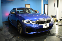 BMW 3シリーズ M340i Xﾄﾞﾗｲﾌﾞ ｲﾉﾍﾞｰｼｮﾝP ﾋｰﾀｰ付黒革 ACC HUD ﾚｰｻﾞｰLEDﾗｲﾄ 可変Mｻｽ 19AW Mｽﾎﾟｰﾂﾌﾞﾚｰｷ ｼﾞｪｽﾁｬｰC付ﾀｯﾁﾊﾟﾈﾙﾅﾋﾞ全周囲ｶﾒ駐車ｱｼｽﾄ ﾊｰﾏﾝｶｰﾄﾞﾝ 側面衝突&車線変更&逸脱警告 2年保証