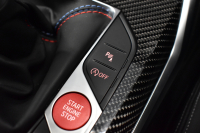 BMW Mシリーズ M2ｸｰﾍﾟ 6速MT 新車保証R8年4月迄 ｶｰﾎﾞﾝﾙｰﾌ ﾊｲﾗｲﾝP ｶｰﾌﾞﾄﾞﾃﾞｨｽﾌﾟﾚｲ ﾋｰﾀｰ付黒革Mｽﾎﾟｰﾂｼｰﾄ(専用ﾊｲﾗｲﾄ付) ｶｰﾎﾞﾝｲﾝﾃﾘｱﾄﾘﾑ 可変Mｻｽ Mｺﾝﾊﾟｳﾝﾄﾞﾌﾞﾚｰｷ HUD BMWﾗｲﾌﾞｺｯｸﾋﾟｯﾄ ﾅﾋﾞ ｱｯﾌﾟﾙｶｰﾌﾟﾚｲ LEDﾍｯﾄﾞﾗｲﾄ 2年保証