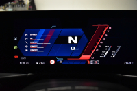 BMW Mシリーズ M2ｸｰﾍﾟ 6速MT 新車保証R8年4月迄 ｶｰﾎﾞﾝﾙｰﾌ ﾊｲﾗｲﾝP ｶｰﾌﾞﾄﾞﾃﾞｨｽﾌﾟﾚｲ ﾋｰﾀｰ付黒革Mｽﾎﾟｰﾂｼｰﾄ(専用ﾊｲﾗｲﾄ付) ｶｰﾎﾞﾝｲﾝﾃﾘｱﾄﾘﾑ 可変Mｻｽ Mｺﾝﾊﾟｳﾝﾄﾞﾌﾞﾚｰｷ HUD BMWﾗｲﾌﾞｺｯｸﾋﾟｯﾄ ﾅﾋﾞ ｱｯﾌﾟﾙｶｰﾌﾟﾚｲ LEDﾍｯﾄﾞﾗｲﾄ 2年保証