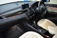 BMW X1 Xdrive18d Xﾗｲﾝ 期間限定特別掲載 4WD ﾊｲﾗｲﾝ&ｺﾝﾌｫｰﾄ&ｱﾄﾞﾊﾞﾝｽﾄﾞｱｸﾃｨﾌﾞｾｰﾌﾃｨP 追従ACC HUD ﾋｰﾀｰ付電動ｵｲｽﾀｰﾚｻﾞｰ LEDﾍｯﾄﾞﾗｲﾄ 18AW 衝突軽減B ﾀｯﾁﾊﾟﾈﾙﾅﾋﾞ Bｶﾒﾗ 前後PDC Pｱｼｽﾄ 電動Rｹﾞｰﾄ ｽﾏｰﾄｷｰ  2年保証