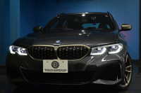 BMW 3シリーズ M340i Xﾄﾞﾗｲﾌﾞ ﾂｰﾘﾝｸﾞ ｲﾉﾍﾞｰｼｮﾝP ﾋｰﾀｰ付黒革Mｽﾎﾟｰﾂｼｰﾄ ACC HUD ﾚｰｻﾞｰLEDﾗｲﾄ 可変Mｻｽ 19AW Mｽﾎﾟｰﾂﾚｯﾄﾞﾌﾞﾚｰｷ ｼﾞｪｽﾁｬｰC付ﾀｯﾁﾊﾟﾈﾙﾅﾋﾞ全周囲ｶﾒﾗ駐車ｱｼｽﾄ ﾊｰﾏﾝｶｰﾄﾞﾝ 側面衝突&車線変更&逸脱警告 2年保証