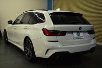 BMW 3シリーズ 330iﾂｰﾘﾝｸﾞ Mｽﾎﾟｰﾂ 高出力 ｲﾉﾍﾞｰｼｮﾝ&ﾊｲﾗｲﾝ&ｻｳﾝﾄﾞ＆ｺﾝﾌｫｰﾄP ﾚｰｻﾞｰLEDﾗｲﾄ ﾋｰﾀｰ付黒革 ACC HUD 19AW Mｽﾎﾟｰﾂﾌﾞﾚｰｷ ﾊﾟｰｷﾝｸﾞｱｼｽﾄ+ 全周囲ｶﾒﾗ ｼﾞｪｽﾁｬｰC対応ﾀｯﾁﾊﾟﾈﾙﾅﾋﾞ ｱｯﾌﾟﾙｶｰﾌﾟﾚｲ 電動Rｹﾞｰﾄ ﾜｲﾔﾚｽ充電2年保証