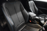 BMW Mシリーズ M2ｸｰﾍﾟ MDCT 7速DCT harman/kardon ﾋｰﾀｰ付黒革 LEDﾘﾝｸﾞｷｾﾉﾝﾍｯﾄﾞﾗｲﾄ ﾀｯﾁﾊﾟｯﾄﾞHDDﾅﾋﾞ 19AW  車線逸脱&歩行者警告 衝突軽減ﾌﾞﾚｰｷ ｶｰﾎﾞﾝｲﾝﾃﾘｱ Bｶﾒﾗ iｽﾄｯﾌﾟ ｽﾏｰﾄｷｰ 2年保証