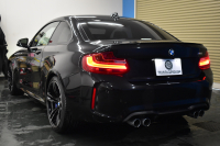 BMW Mシリーズ M2ｸｰﾍﾟ MDCT 7速DCT harman/kardon ﾋｰﾀｰ付黒革 LEDﾘﾝｸﾞｷｾﾉﾝﾍｯﾄﾞﾗｲﾄ ﾀｯﾁﾊﾟｯﾄﾞHDDﾅﾋﾞ 19AW  車線逸脱&歩行者警告 衝突軽減ﾌﾞﾚｰｷ ｶｰﾎﾞﾝｲﾝﾃﾘｱ Bｶﾒﾗ iｽﾄｯﾌﾟ ｽﾏｰﾄｷｰ 2年保証