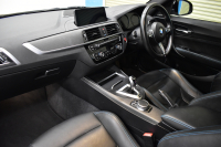 BMW Mシリーズ M2 ｺﾝﾍﾟﾃｨｼｮﾝ MDCT 7速DCT LCI後期  ﾊｰﾏﾝｶｰﾄﾞﾝ 専用410馬力ｴﾝｼﾞﾝ LEDﾍｯﾄﾞﾗｲﾄ&ﾃｰﾙ ﾋｰﾀｰ付黒革 ﾀｯﾁﾊﾟﾈﾙHDDﾅﾋﾞBｶﾒﾗ 19AW 衝突軽減B 車線逸脱＆歩行者警告 ｶｰﾎﾞﾝｲﾝﾃﾘｱ Mｼｰﾄﾍﾞﾙﾄ 2年保証