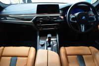 BMW Mシリーズ M5 V8ﾂｲﾝﾀｰﾎﾞ600馬力 MxDrive（4WD//2WD切替可）ｺﾝﾌｫｰﾄP  全席ﾋｰﾀｰ&前席ﾍﾞﾝﾁﾚｰｼｮﾝ&ﾏｯｻｰｼﾞ付ﾌﾞﾗｳﾝ&ﾌﾞﾗｯｸﾚｻﾞｰ ｽﾃｱﾘﾝｸﾞﾋｰﾀｰ ｱﾝﾋﾞｴﾝﾄｴｱP  追従ACC LCW LEDﾍｯﾄﾞﾗｲﾄ HUD 液晶ﾒｰﾀｰ 3Dﾋﾞｭｰ 20AW 2年保証