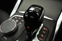 BMW 3シリーズ M340i Xﾄﾞﾗｲﾌﾞ ﾂｰﾘﾝｸﾞ ｲﾉﾍﾞｰｼｮﾝP ﾊﾟﾉﾗﾏｻﾝﾙｰﾌ KW車高調 M Performanceｶｰﾎﾞﾝｲﾝﾃﾘｱ ｲﾉﾍﾞｰｼｮﾝP ﾋｰﾀｰ付黒革 ACC HUD ﾚｰｻﾞｰLEDﾗｲﾄ ﾚｲｽﾞ19AW ｼﾞｪｽﾁｬｰC付ﾀｯﾁﾊﾟﾈﾙﾅﾋﾞ全周囲ｶﾒﾗ駐車ｱｼｽﾄ ﾊｰﾏﾝｶｰﾄﾞﾝ 車線変更&逸脱警告 2年保証