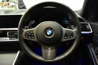 BMW 3シリーズ M340i Xﾄﾞﾗｲﾌﾞ ﾂｰﾘﾝｸﾞ ｲﾉﾍﾞｰｼｮﾝP ﾊﾟﾉﾗﾏｻﾝﾙｰﾌ KW車高調 M Performanceｶｰﾎﾞﾝｲﾝﾃﾘｱ ｲﾉﾍﾞｰｼｮﾝP ﾋｰﾀｰ付黒革 ACC HUD ﾚｰｻﾞｰLEDﾗｲﾄ ﾚｲｽﾞ19AW ｼﾞｪｽﾁｬｰC付ﾀｯﾁﾊﾟﾈﾙﾅﾋﾞ全周囲ｶﾒﾗ駐車ｱｼｽﾄ ﾊｰﾏﾝｶｰﾄﾞﾝ 車線変更&逸脱警告 2年保証