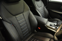 BMW 3シリーズ M340i Xﾄﾞﾗｲﾌﾞ ﾂｰﾘﾝｸﾞ ｲﾉﾍﾞｰｼｮﾝP ﾊﾟﾉﾗﾏｻﾝﾙｰﾌ KW車高調 M Performanceｶｰﾎﾞﾝｲﾝﾃﾘｱ ｲﾉﾍﾞｰｼｮﾝP ﾋｰﾀｰ付黒革 ACC HUD ﾚｰｻﾞｰLEDﾗｲﾄ ﾚｲｽﾞ19AW ｼﾞｪｽﾁｬｰC付ﾀｯﾁﾊﾟﾈﾙﾅﾋﾞ全周囲ｶﾒﾗ駐車ｱｼｽﾄ ﾊｰﾏﾝｶｰﾄﾞﾝ 車線変更&逸脱警告 2年保証