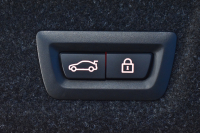 BMW 3シリーズ 320d Xﾄﾞﾗｲﾌﾞ Mｽﾎﾟｰﾂ ｺﾝﾌｫｰﾄP 4WD LCI後期 新車保証R8年4月迄 ｶｰﾌﾞﾄﾞﾃﾞｨｽﾌﾟﾚｲ ﾋｰﾀｰ付白革 LEDﾍｯﾄﾞﾗｲﾄ 19AW Pｱｼｽﾄﾌﾟﾗｽ 3Dﾋﾞｭｰ全周囲ｶﾒﾗ BMWﾗｲﾌﾞｺｯｸﾋﾟｯﾄ ｱｯﾌﾟﾙｶｰﾌﾟﾚｲ  ACC HUD 車線変更&逸脱&歩行者警告 KW車高調 2年保証