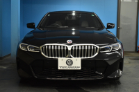 BMW 3シリーズ 320d Xﾄﾞﾗｲﾌﾞ Mｽﾎﾟｰﾂ ｺﾝﾌｫｰﾄP 4WD LCI後期 新車保証R8年4月迄 ｶｰﾌﾞﾄﾞﾃﾞｨｽﾌﾟﾚｲ ﾋｰﾀｰ付白革 LEDﾍｯﾄﾞﾗｲﾄ 19AW Pｱｼｽﾄﾌﾟﾗｽ 3Dﾋﾞｭｰ全周囲ｶﾒﾗ BMWﾗｲﾌﾞｺｯｸﾋﾟｯﾄ ｱｯﾌﾟﾙｶｰﾌﾟﾚｲ  ACC HUD 車線変更&逸脱&歩行者警告 KW車高調 2年保証