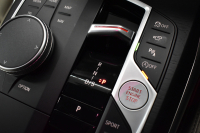 BMW 3シリーズ 320d Xﾄﾞﾗｲﾌﾞ Mｽﾎﾟｰﾂ ｺﾝﾌｫｰﾄP 4WD LCI後期 新車保証R8年4月迄 ｶｰﾌﾞﾄﾞﾃﾞｨｽﾌﾟﾚｲ ﾋｰﾀｰ付白革 LEDﾍｯﾄﾞﾗｲﾄ 19AW Pｱｼｽﾄﾌﾟﾗｽ 3Dﾋﾞｭｰ全周囲ｶﾒﾗ BMWﾗｲﾌﾞｺｯｸﾋﾟｯﾄ ｱｯﾌﾟﾙｶｰﾌﾟﾚｲ  ACC HUD 車線変更&逸脱&歩行者警告 KW車高調 2年保証