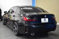 BMW 3シリーズ 320d Xﾄﾞﾗｲﾌﾞ Mｽﾎﾟｰﾂ ｺﾝﾌｫｰﾄP 4WD LCI後期 新車保証R8年4月迄 ｶｰﾌﾞﾄﾞﾃﾞｨｽﾌﾟﾚｲ ﾋｰﾀｰ付白革 LEDﾍｯﾄﾞﾗｲﾄ 19AW Pｱｼｽﾄﾌﾟﾗｽ 3Dﾋﾞｭｰ全周囲ｶﾒﾗ BMWﾗｲﾌﾞｺｯｸﾋﾟｯﾄ ｱｯﾌﾟﾙｶｰﾌﾟﾚｲ  ACC HUD 車線変更&逸脱&歩行者警告 KW車高調 2年保証