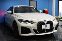 BMW 4シリーズ 420iｸﾞﾗﾝｸｰﾍﾟ Mｽﾎﾟｰﾂ ｻｳﾝﾄﾞ&ﾊｲﾗｲﾝ&ｺﾝﾌｫｰﾄP ﾋｰﾀｰ付黒革 ﾊｰﾏﾝｶｰﾄﾞﾝ 19AW LEDﾍｯﾄﾞﾗｲﾄ 追従ACC LCW ﾗｲﾌﾞｺｸﾋﾟｯﾄ ﾀｯﾁﾊﾟﾈﾙﾅﾋﾞ全周囲ｶﾒﾗ Apple Car Play ﾌﾙｾｸﾞTV  2年保証