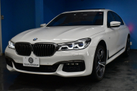 BMW 7シリーズ 740i Mｽﾎﾟｰﾂ ｻﾝﾙｰﾌ ﾚｰｻﾞｰLEDﾍｯﾄﾞﾗｲﾄ 前席ﾏｯｻｰｼﾞ全席ﾋｰﾀｰ&ﾍﾞﾝﾁﾚｰｼｮﾝ付茶革 ACC HUD ﾊｰﾏﾝｶｰﾄﾞﾝ ﾀｯﾁﾊﾟﾈﾙﾅﾋﾞ3Dﾋﾞｭｰﾌﾙｾｸﾞ LCW 液晶ﾒｰﾀｰ 20AW 車線逸脱&歩行者警告 衝突軽減ﾌﾞﾚｰｷ 電動ﾄﾗﾝｸ ﾃﾞｨｽﾌﾟﾚｲｷｰ 2年保証