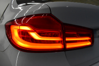 BMW 5シリーズ 530i Mｽﾎﾟｰﾂ 高出力ﾓﾃﾞﾙ ﾊｲﾗｲﾝP 型式変更後ﾓﾃﾞﾙ「ABA-JR20」 全席ﾋｰﾀｰ付黒革 全面液晶ﾒｰﾀｰ LEDﾍｯﾄﾞﾗｲﾄ 追従ACC HUD 車線変更&逸脱警告 衝突軽減B ﾀｯﾁﾊﾟﾈﾙ対応iﾄﾞﾗｲﾌﾞHDDﾅﾋﾞﾌﾙｾｸﾞ 全周囲ｶﾒﾗ3Dﾋﾞｭｰ Bｶﾒﾗ 電動ﾄﾗﾝｸ 19AW 2年保証