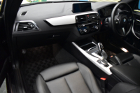BMW 2シリーズ M240i LCI後期 直6ﾀｰﾎﾞ 340馬力 LEDﾍｯﾄﾞﾗｲﾄ 追従ACC ﾋｰﾀｰ付黒革 ﾀｯﾁﾊﾟﾈﾙiﾄﾞﾗｲﾌﾞHDDﾅﾋﾞ Bｶﾒﾗ 前後PDC 可変Mｻｽ 大型ﾌﾞﾚｰｷｼｽﾃﾑ 車線逸脱&歩行者警告 衝突軽減ﾌﾞﾚｰｷ 18AW ﾊﾟﾄﾞﾙｼﾌﾄ 2年保証