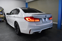 BMW Mシリーズ M5 V8ﾂｲﾝﾀｰﾎﾞ600馬力 MxDrive（4WD/2WD切替可）全席ﾋｰﾀｰ&前席ﾍﾞﾝﾁﾚｰｼｮﾝ付ｼﾙﾊﾞｰｽﾄｰﾝ&ﾌﾞﾗｯｸﾚｻﾞｰ ﾀﾞｰｸｶｰﾎﾞﾝｲﾝﾃﾘｱ 追従ACC LCW LEDﾍｯﾄﾞﾗｲﾄ HUD 液晶ﾒｰﾀｰ 3Dﾋﾞｭｰ 20AW 2年保証