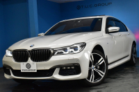 BMW 7シリーズ 740i Mｽﾎﾟｰﾂ ｻﾝﾙｰﾌ ﾚｰｻﾞｰLEDﾍｯﾄﾞﾗｲﾄ 全席ﾋｰﾀｰ 前席ﾏｯｻｰｼﾞ&ﾍﾞﾝﾁﾚｰｼｮﾝ付茶革 20AW ACC HUD ﾊｰﾏﾝｶｰﾄﾞﾝ ﾀｯﾁﾊﾟﾈﾙﾅﾋﾞ3Dﾋﾞｭｰﾌﾙｾｸﾞ LCW 液晶ﾒｰﾀｰ 20AW 車線逸脱&歩行者警告 衝突軽減ﾌﾞﾚｰｷ 電動ﾄﾗﾝｸ 2年保証