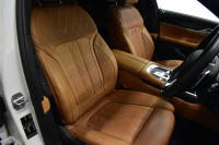 BMW 7シリーズ 740i Mｽﾎﾟｰﾂ ｻﾝﾙｰﾌ ﾚｰｻﾞｰLEDﾍｯﾄﾞﾗｲﾄ 全席ﾋｰﾀｰ 前席ﾏｯｻｰｼﾞ&ﾍﾞﾝﾁﾚｰｼｮﾝ付茶革 20AW ACC HUD ﾊｰﾏﾝｶｰﾄﾞﾝ ﾀｯﾁﾊﾟﾈﾙﾅﾋﾞ3Dﾋﾞｭｰﾌﾙｾｸﾞ LCW 液晶ﾒｰﾀｰ 20AW 車線逸脱&歩行者警告 衝突軽減ﾌﾞﾚｰｷ 電動ﾄﾗﾝｸ 2年保証